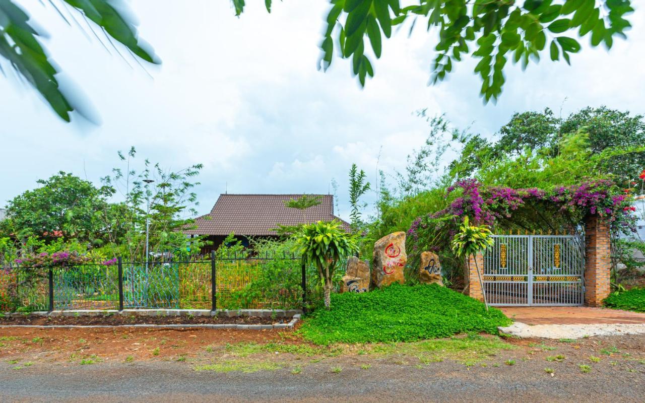 Phuong Nam Gia Trang Farmstay Gia Nghia Exteriör bild