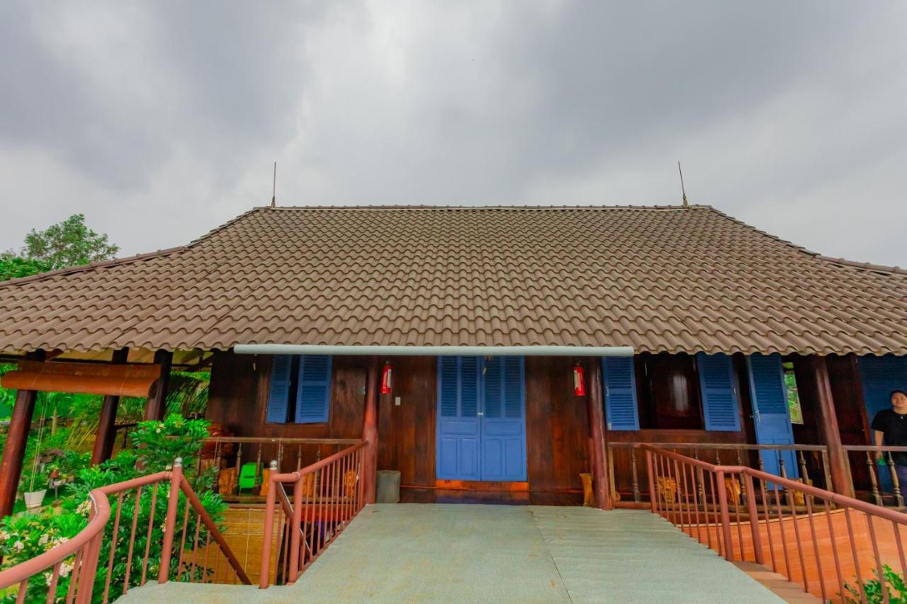 Phuong Nam Gia Trang Farmstay Gia Nghia Exteriör bild