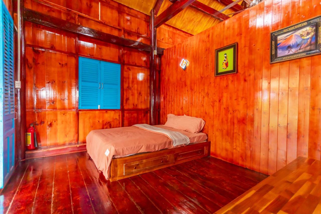 Phuong Nam Gia Trang Farmstay Gia Nghia Exteriör bild